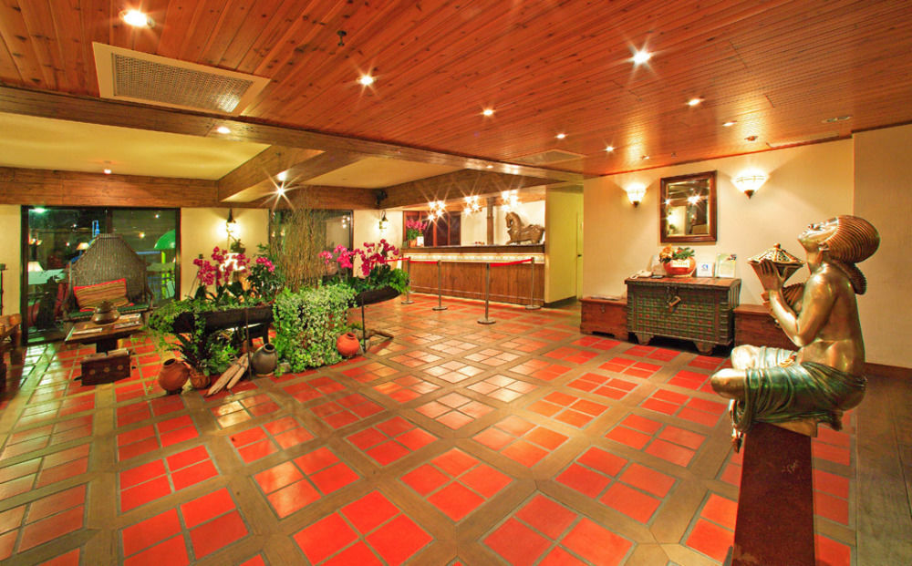 Promisedland Resort & Lagoon Shoufeng Exterior foto Lobby